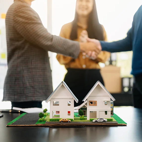 Real estate agreement with model homes